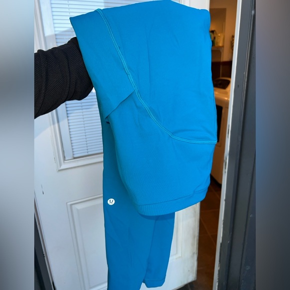 Lululemon Swift Speed High-Rise Tight 28" Size 8 EUC $128 - Picture 11 of 12